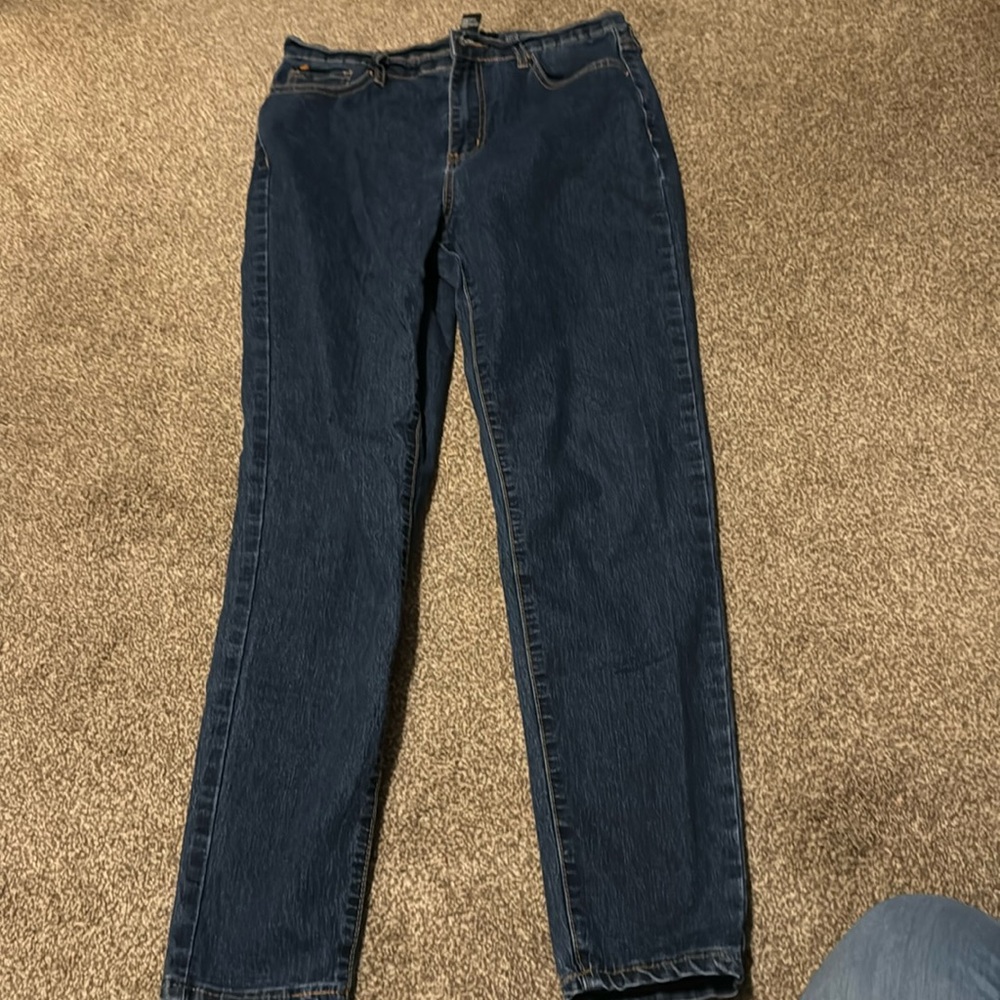 Forever 21 women’s jeans
